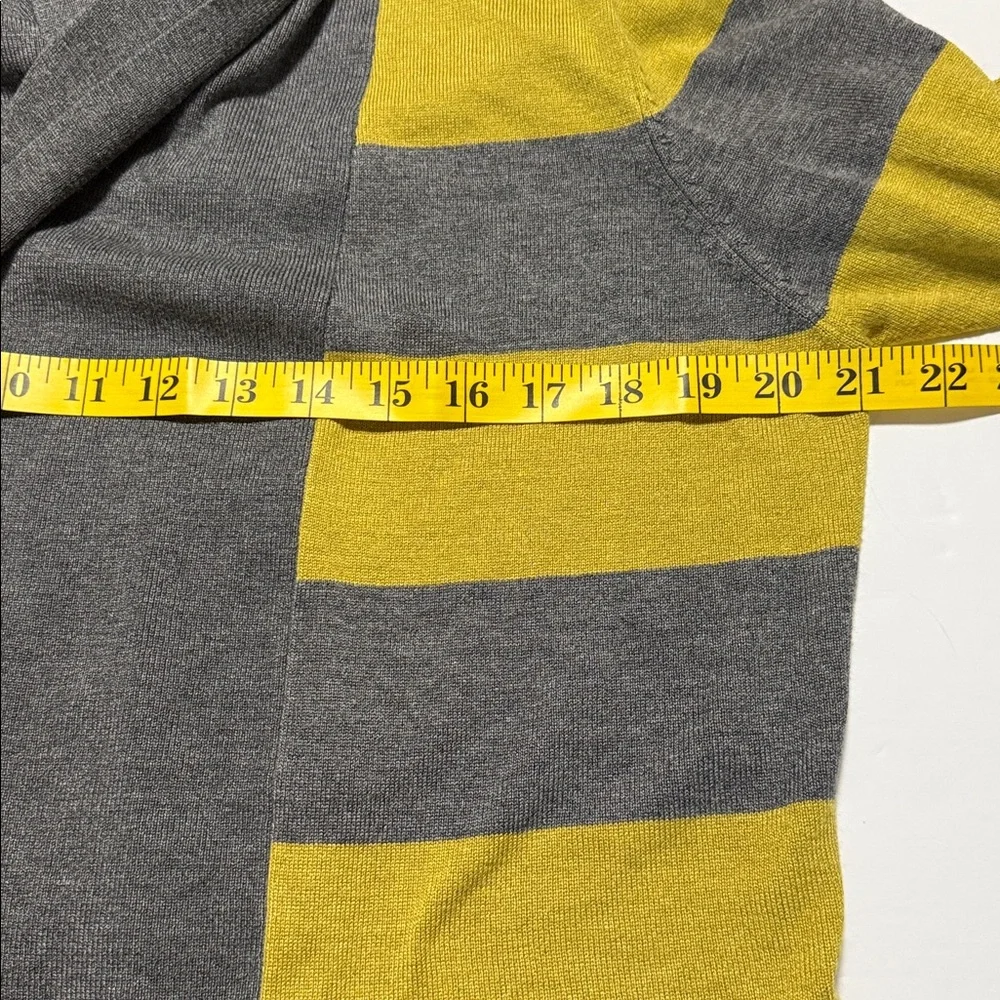 Neiman Marcus Yellow and Gray Rayon open front Cardigan Butter Soft EUC Medium